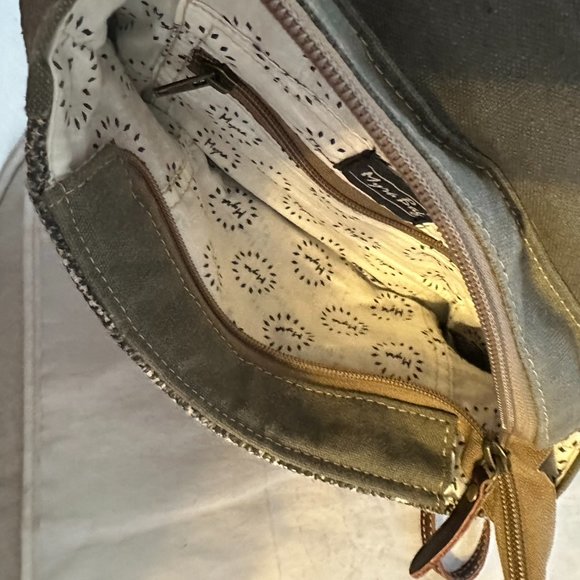 MYRA BAGS  Cross-Body Bag, Woven Fabric, Leather, Canvas  NEW Without Tags - Picture 3 of 3